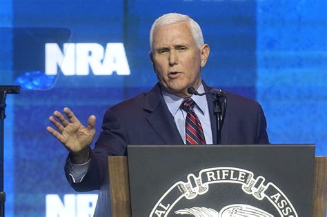 Pence: Candidates must run ‘as Republicans’ to win in 2024